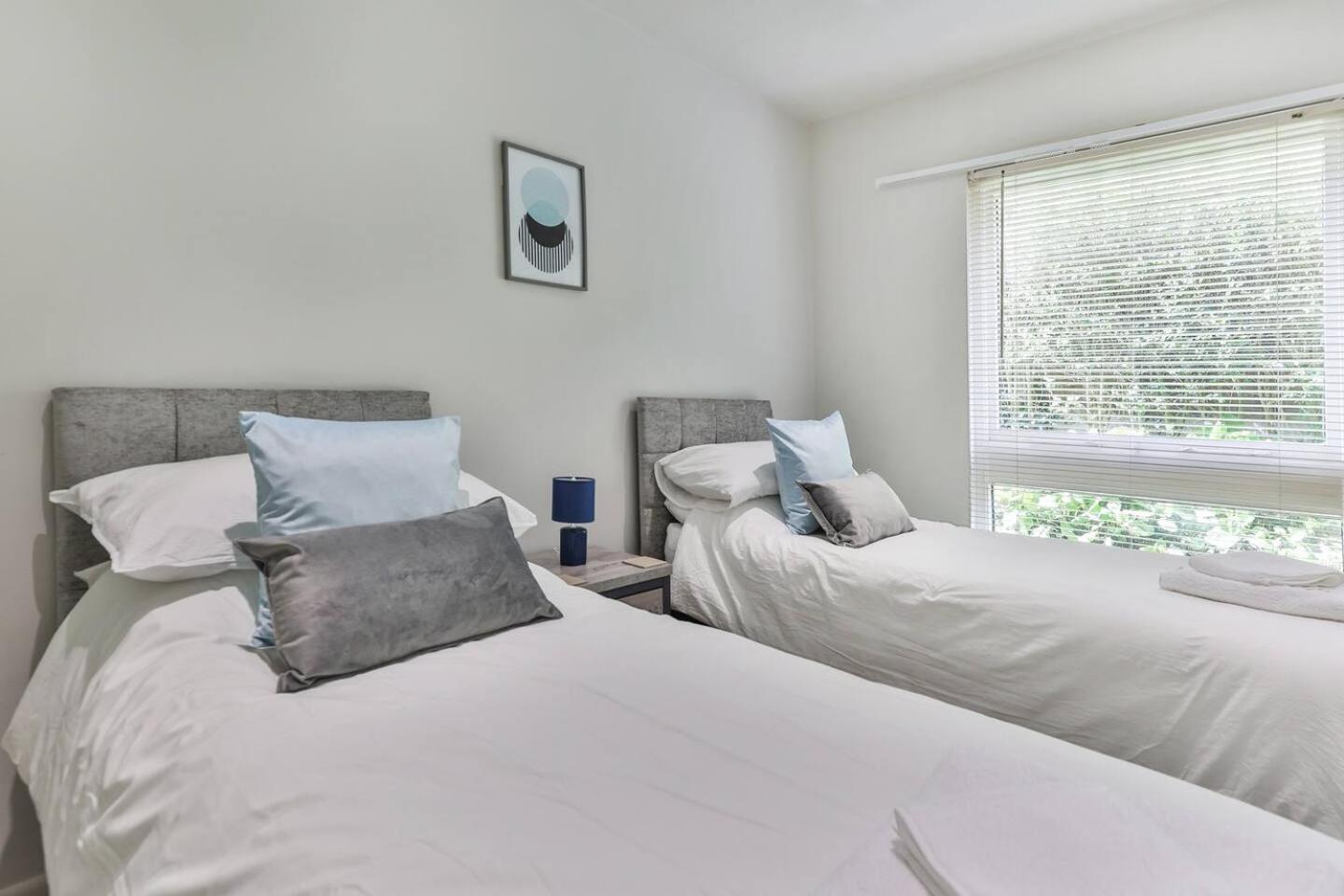 שפילד 3 Bedroom Bungalow Close To Peak District With Garden מראה חיצוני תמונה
