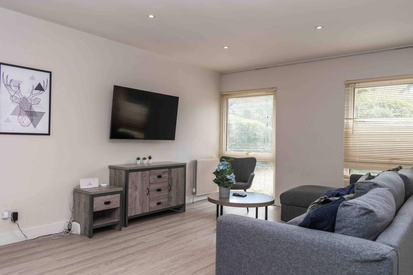 שפילד 3 Bedroom Bungalow Close To Peak District With Garden מראה חיצוני תמונה