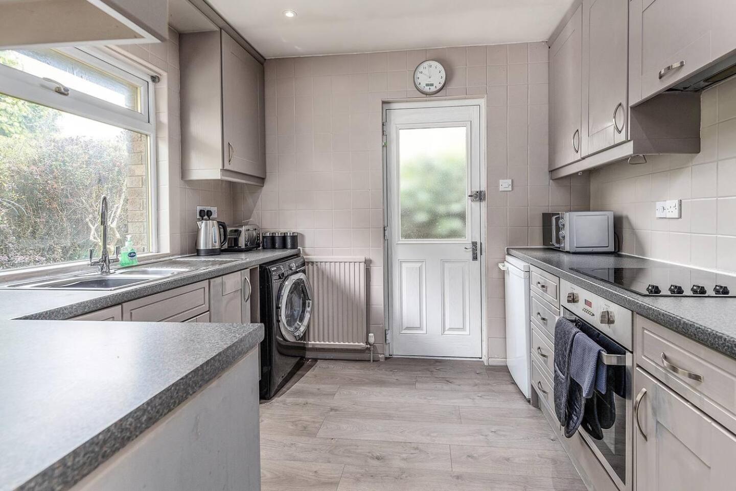שפילד 3 Bedroom Bungalow Close To Peak District With Garden מראה חיצוני תמונה